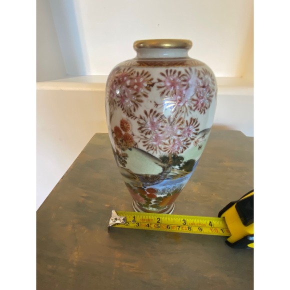 Vintage Oriental Vase Hand Painted Bird Floral Gold Trim Accent Decor